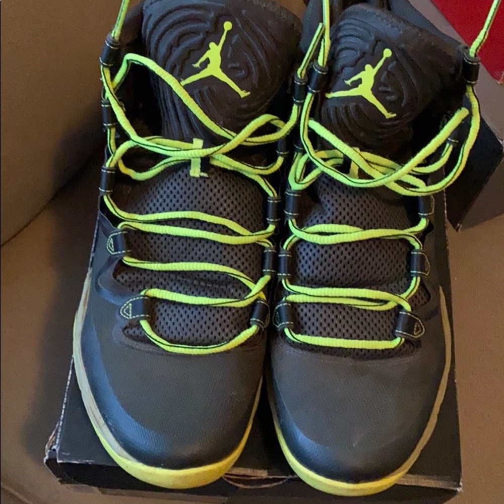 Jordan B. Fly - Picture 3 of 4